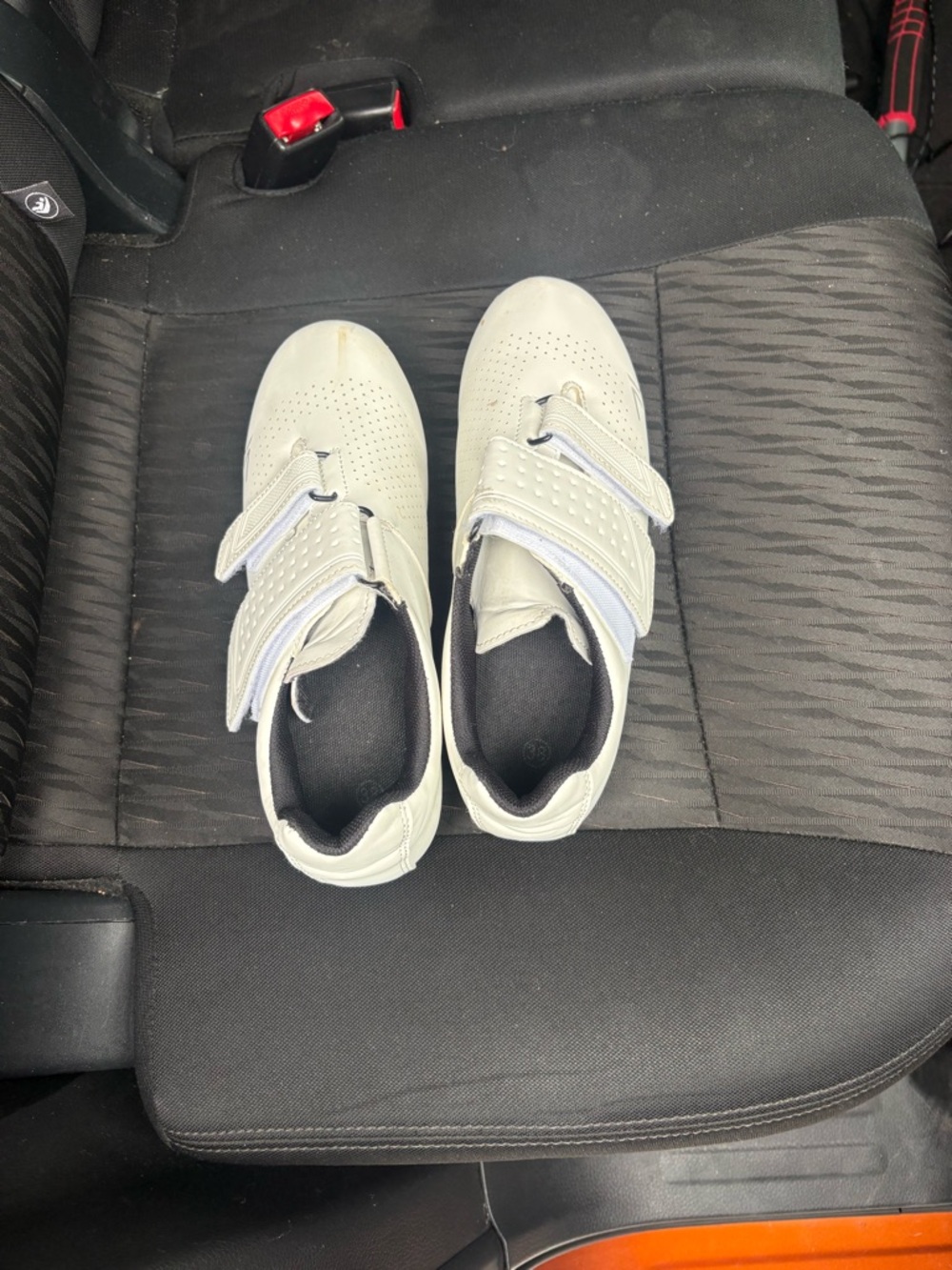 Women’s SoleEase Cycle shoes - size 8